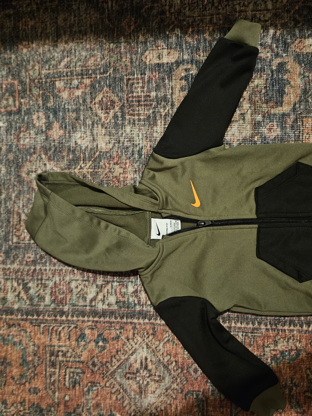 Nike Therma-Fit Olive & Black Baby Jogger Set - Picture 2 of 4